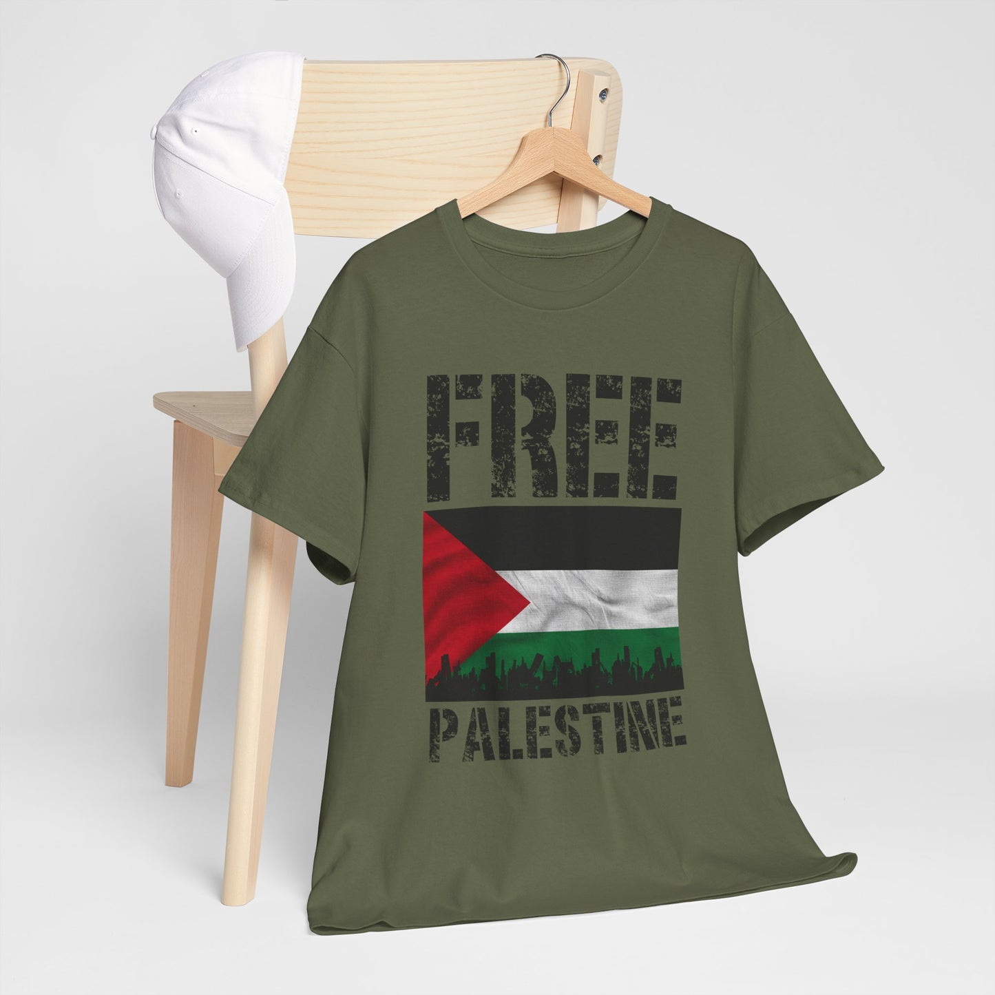 Palästinensisches Flaggen-Shirt mit Stadt-Skyline - Free Palestine Tee, Urban Grunge Protest T-Shirt für Aktivisten & Menschenrechtsunterstützer