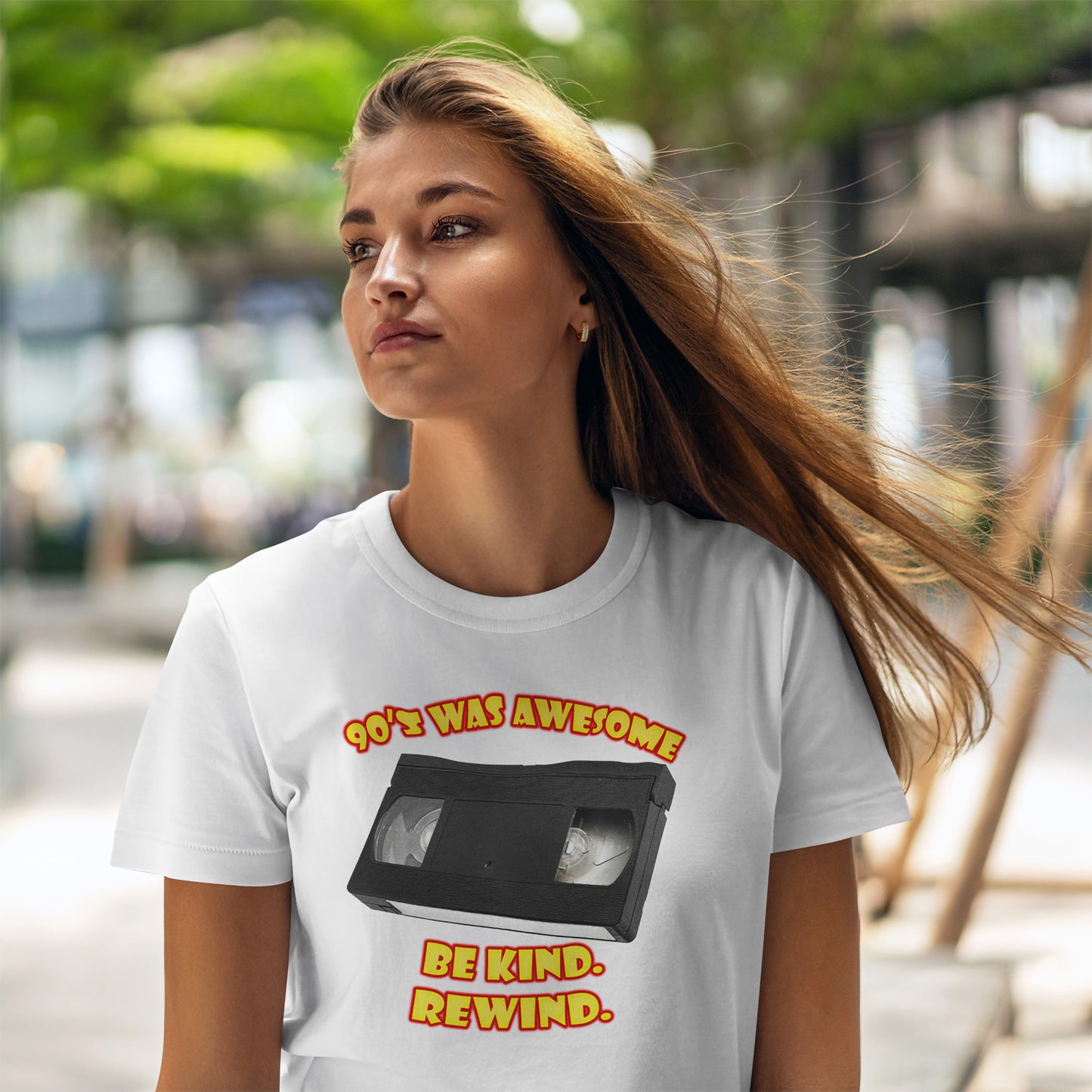 Be Kind Rewind T-Shirt - Retro VHS 90s Tee