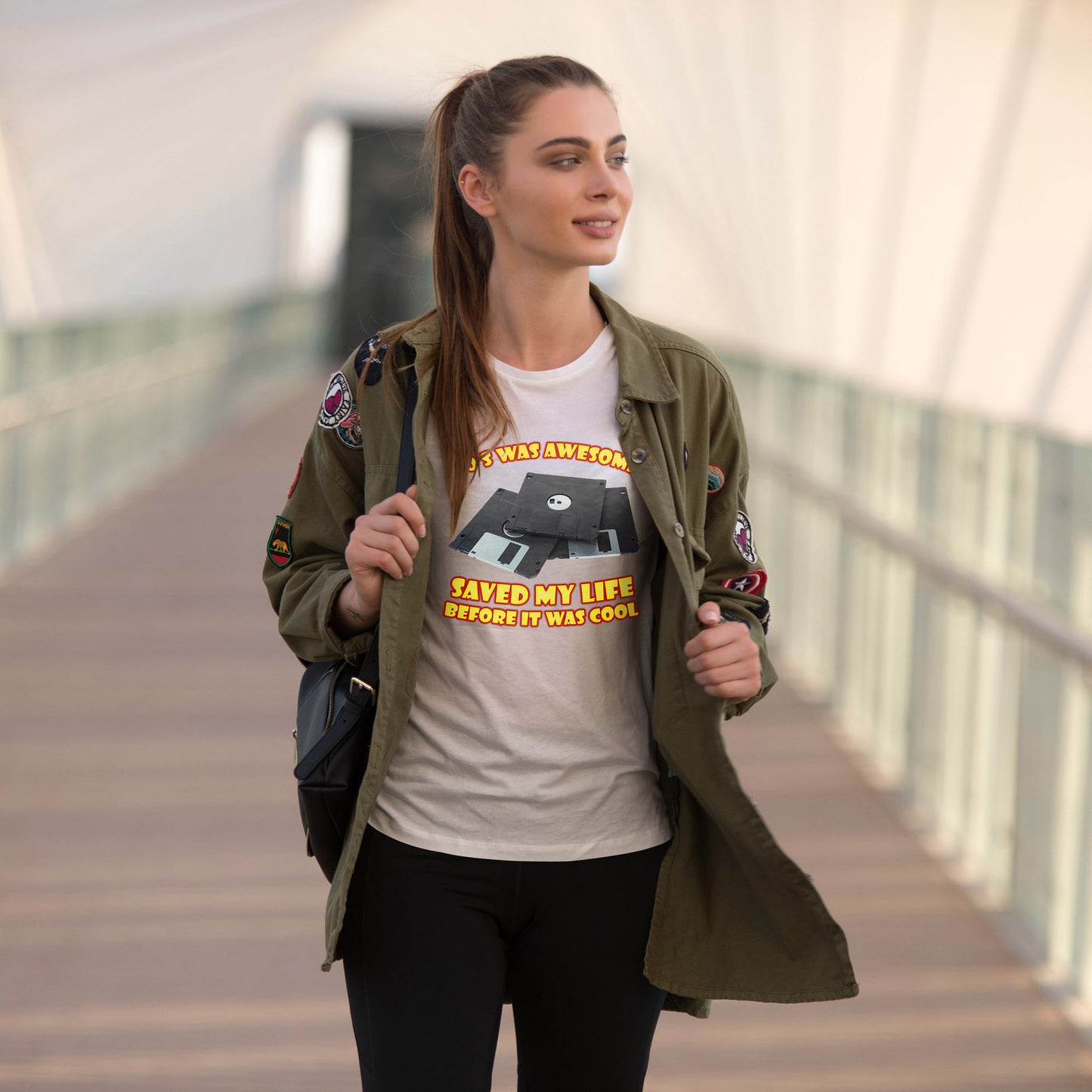 T-Shirt „Rettete mein Leben, bevor es cool war“ – Retro-Diskette