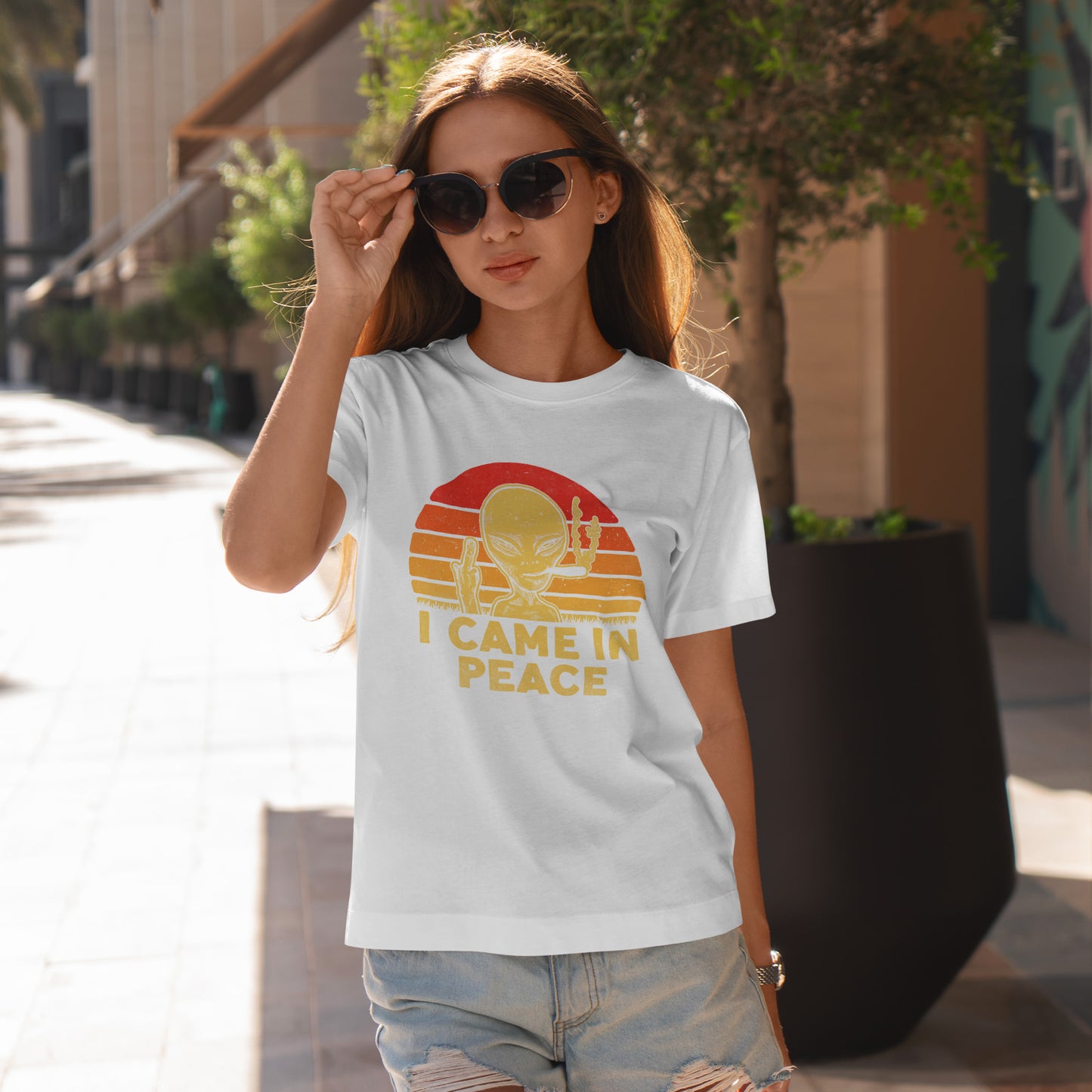 I Came in Peace Alien Shirt - Funny UFO Sarcasm T-Shirt