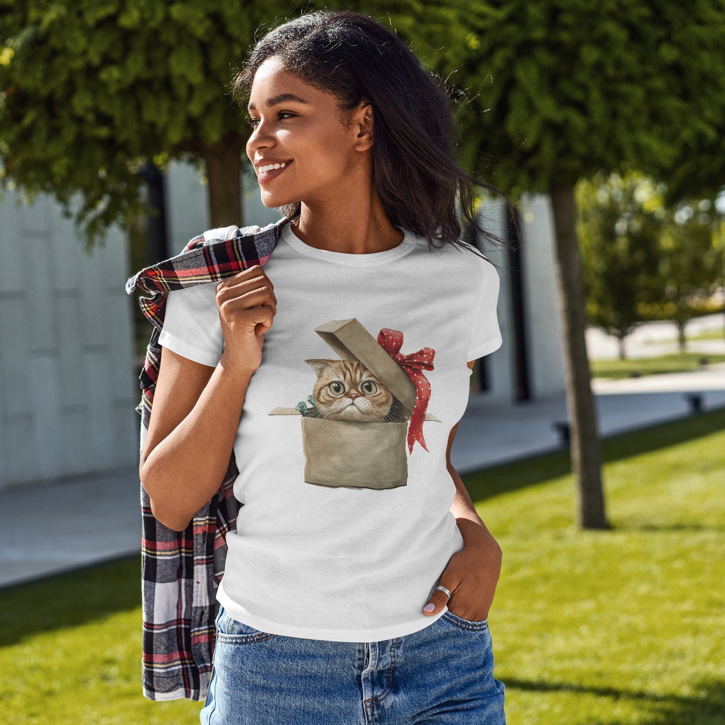 Christmas Gift Box Cat T-Shirt - Kitty in Present Tee