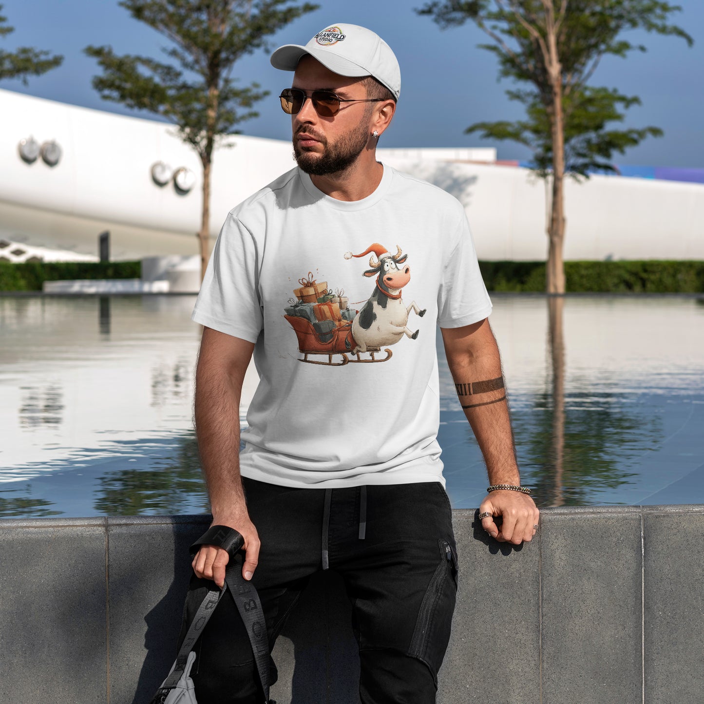 Santa Cow Sleigh Christmas T-Shirt - Funny Cow Pulling Sleigh Tee