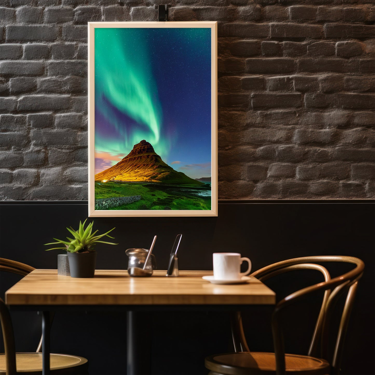 Iceland Aurora Wall Art Set - Northern Lights over Kirkjufell