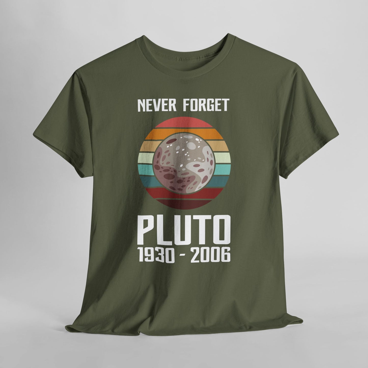 Never Forget Pluto 1930–2006 Retro Planet Graphic Tee