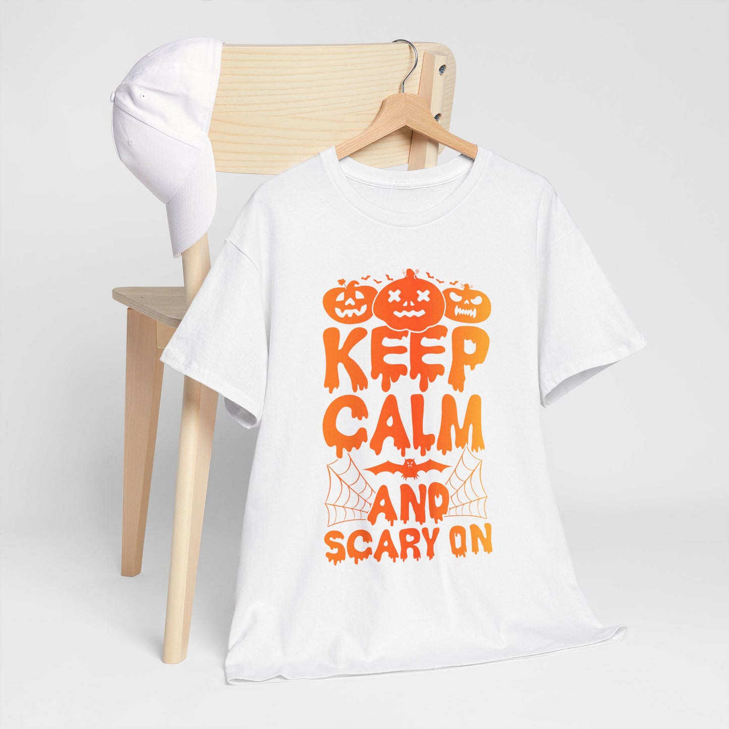 Keep Calm and Scary On - Halloween T-Shirt Pumpkin Bat