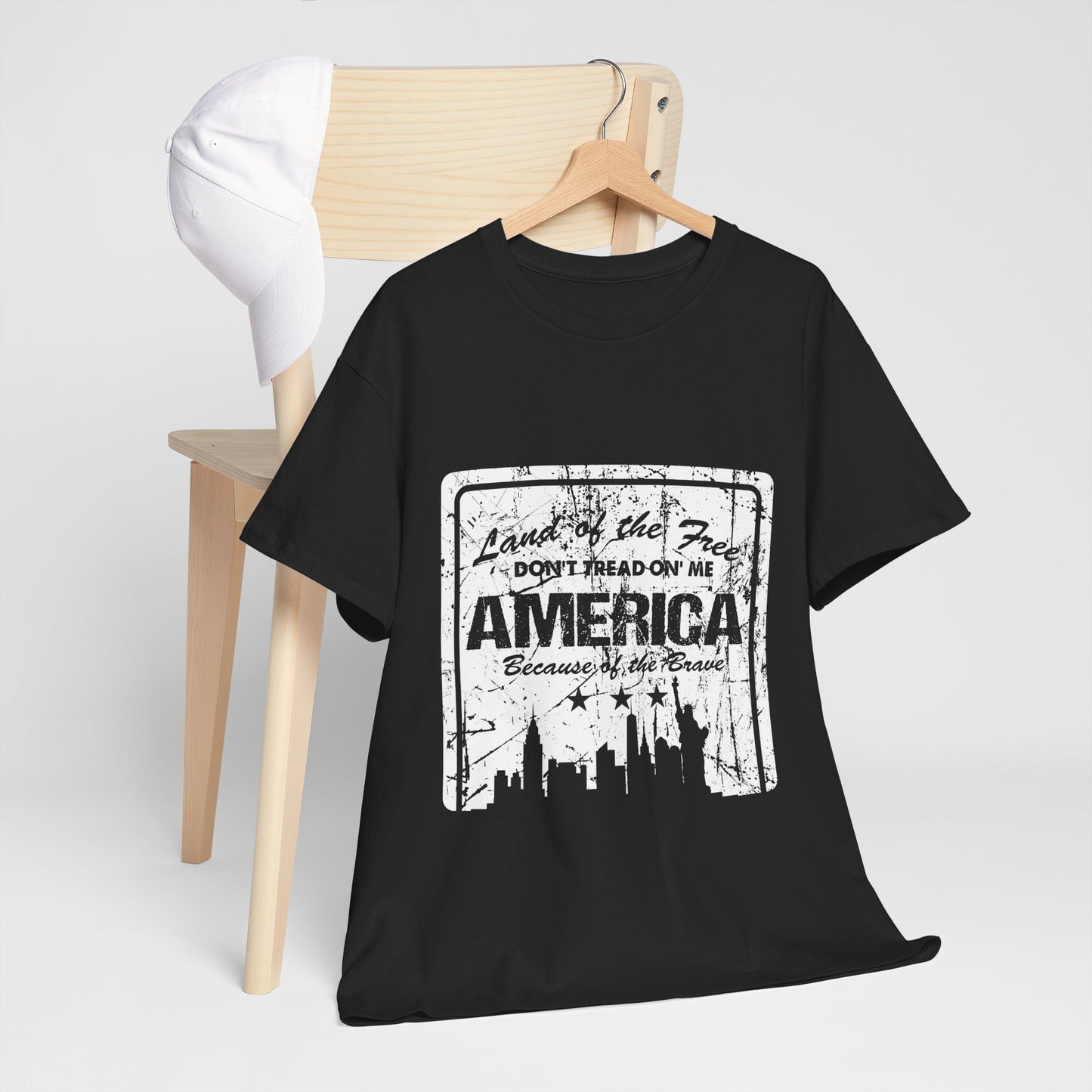Statue of Liberty Patriotic Shirt - Distressed USA Freedom Tee