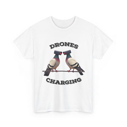 Drohnen laden Shirt - Lustiges Taubenkamera-Meme-T-Shirt