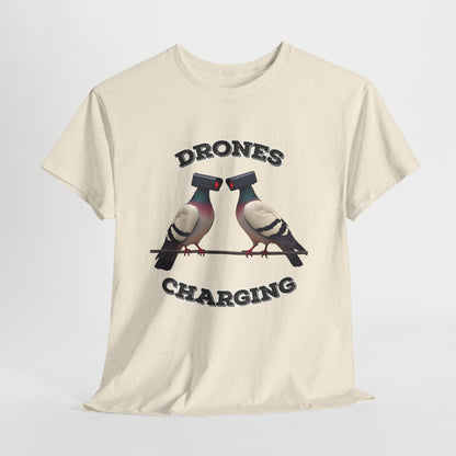 Drohnen laden Shirt - Lustiges Taubenkamera-Meme-T-Shirt