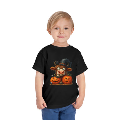 Cute Highland Cow Kids T-Shirt - Witch Hat & Pumpkins Toddler Tee