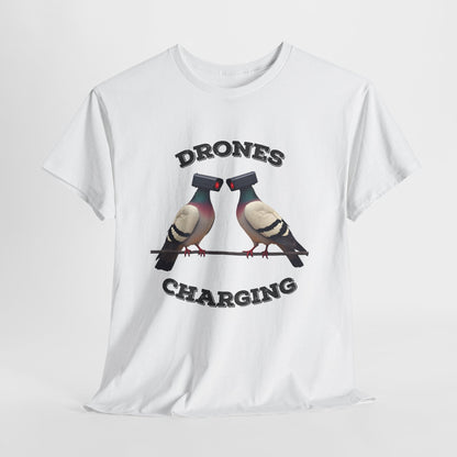 Drohnen laden Shirt - Lustiges Taubenkamera-Meme-T-Shirt