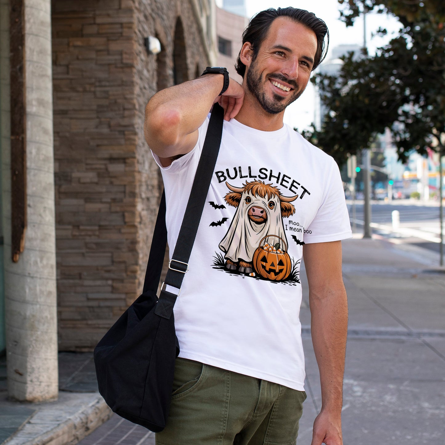 Funny Highland Cow Halloween T-Shirt - Ghost Costume Cow Tee