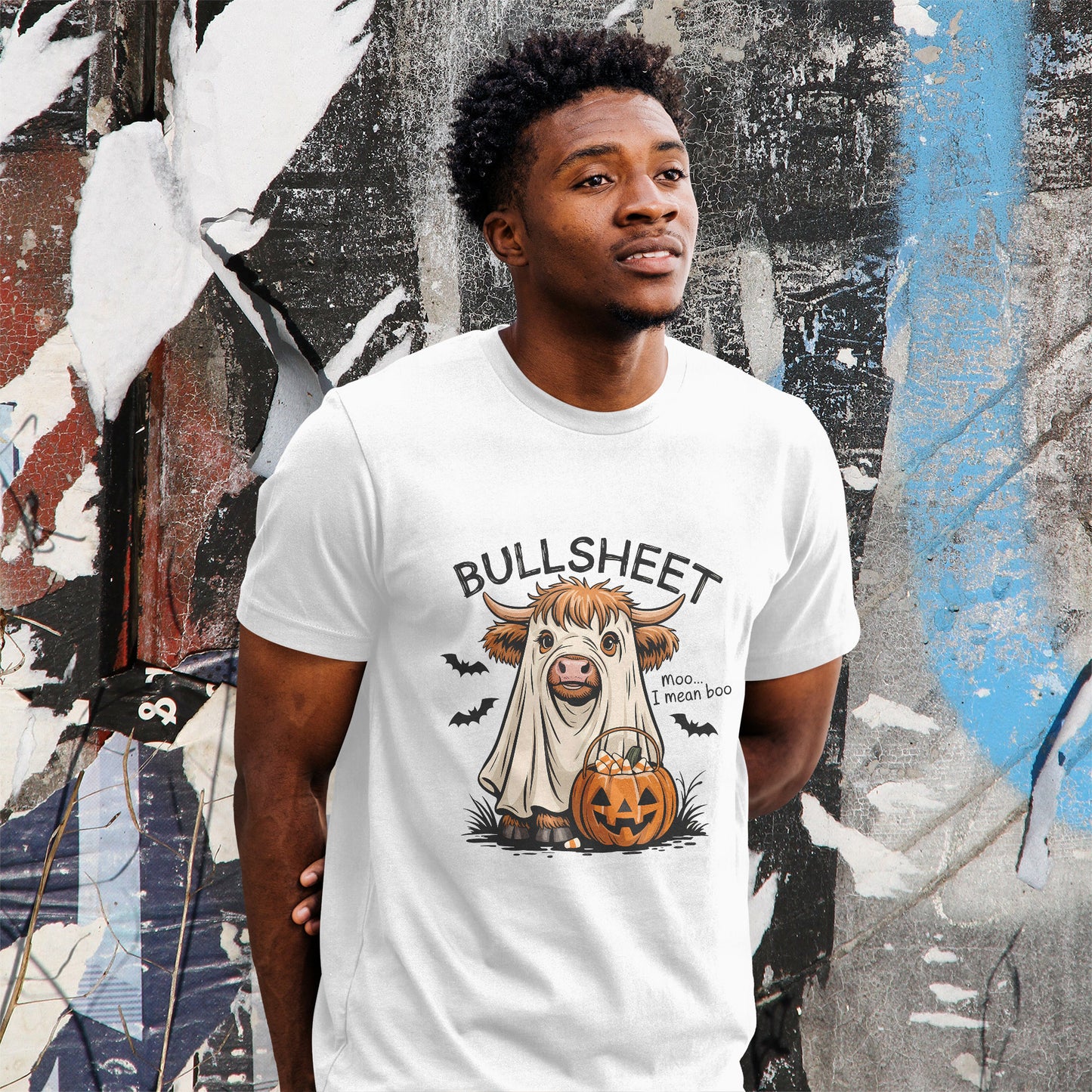 Funny Highland Cow Halloween T-Shirt - Ghost Costume Cow Tee