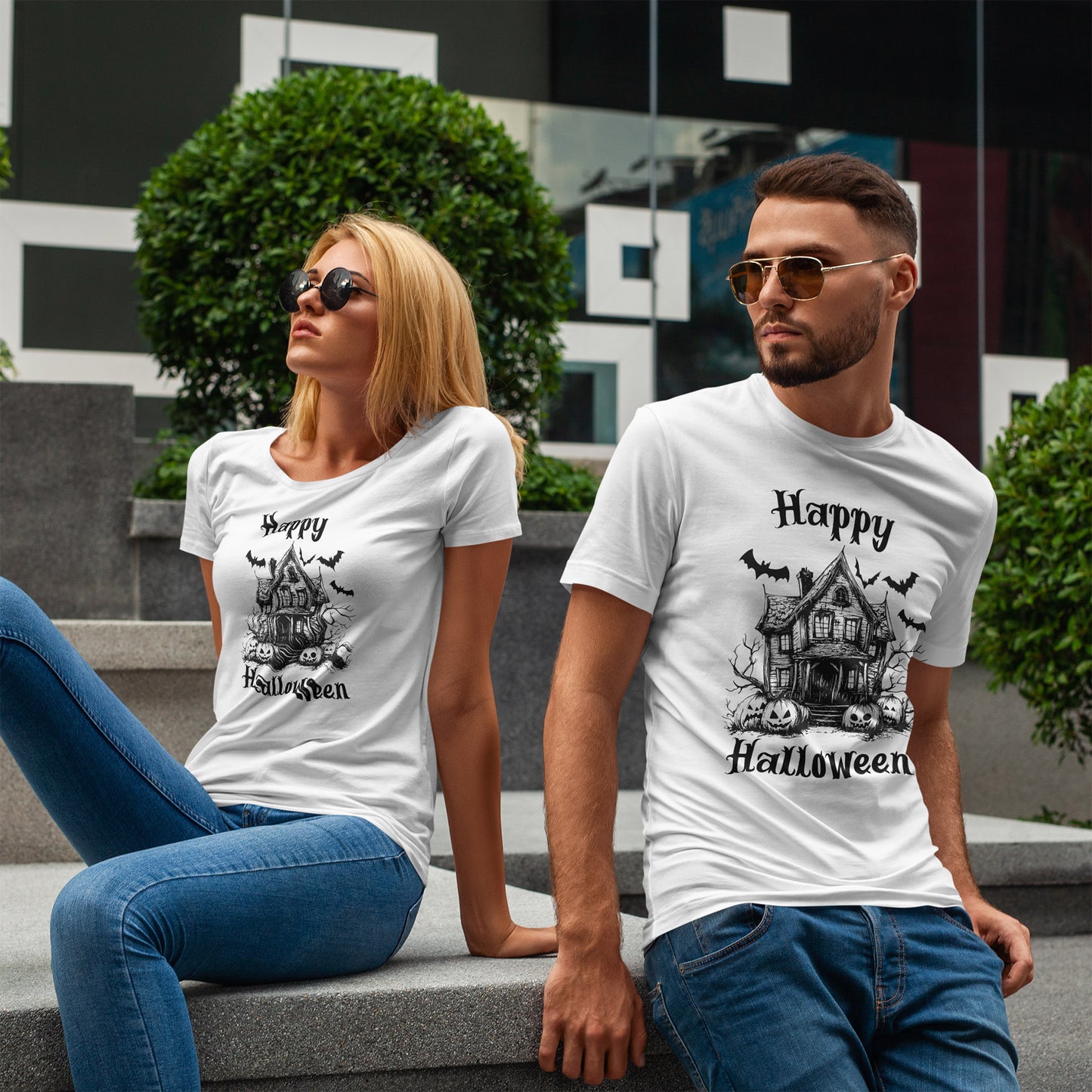 Vintage Haunted House Halloween T-Shirt - Gothic Pumpkins & Bats Tee