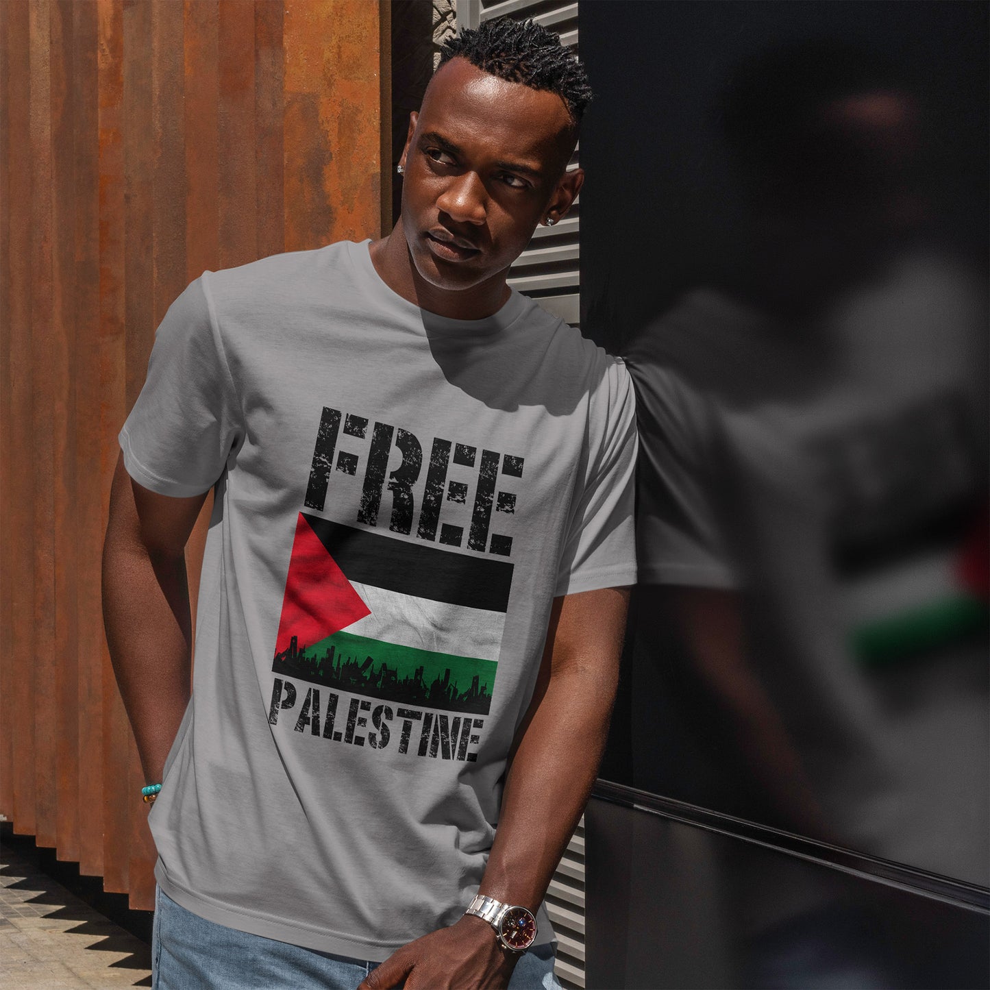 Palästinensisches Flaggen-Shirt mit Stadt-Skyline - Free Palestine Tee, Urban Grunge Protest T-Shirt für Aktivisten &amp; Menschenrechtsunterstützer