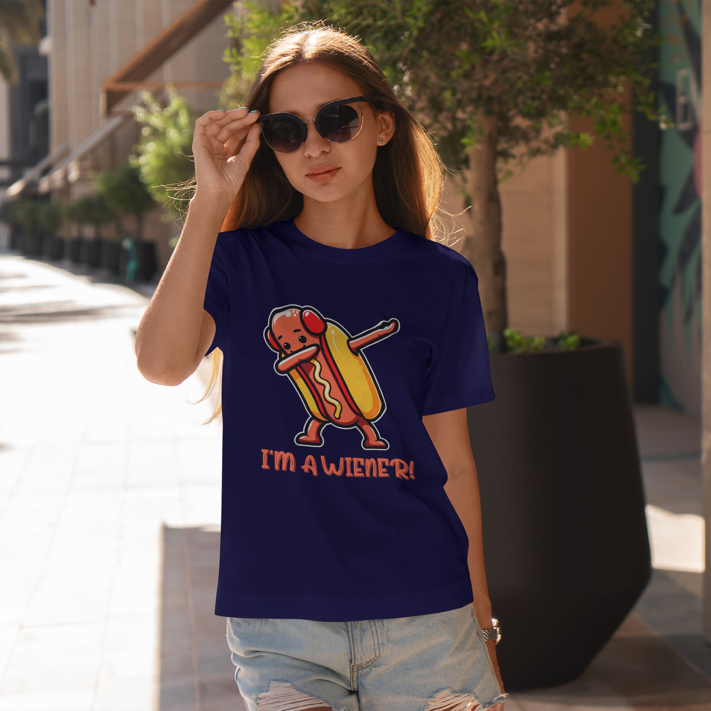 I'm a Wiener Hot Dog T-Shirt - Funny BBQ Pun Kawaii Tee