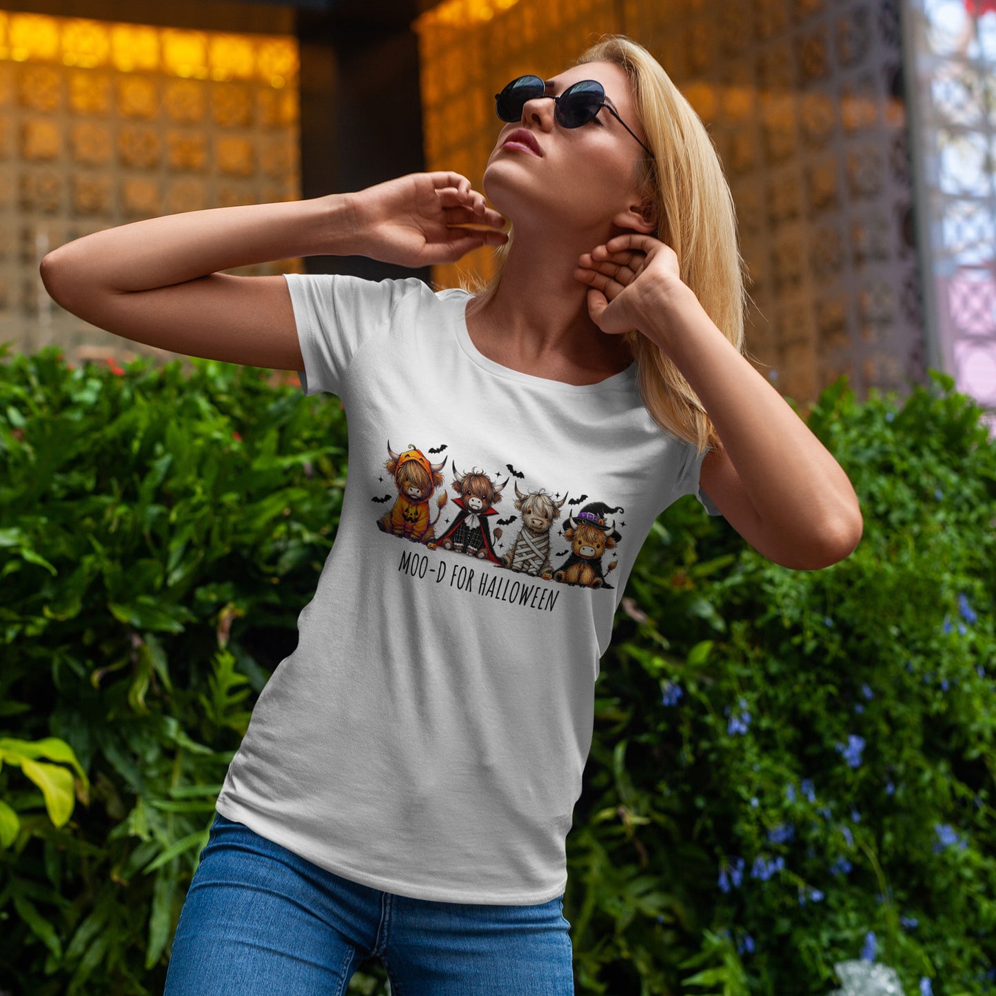 Highland Cow Halloween T-Shirt – Cute Spooky Cows in Costumes