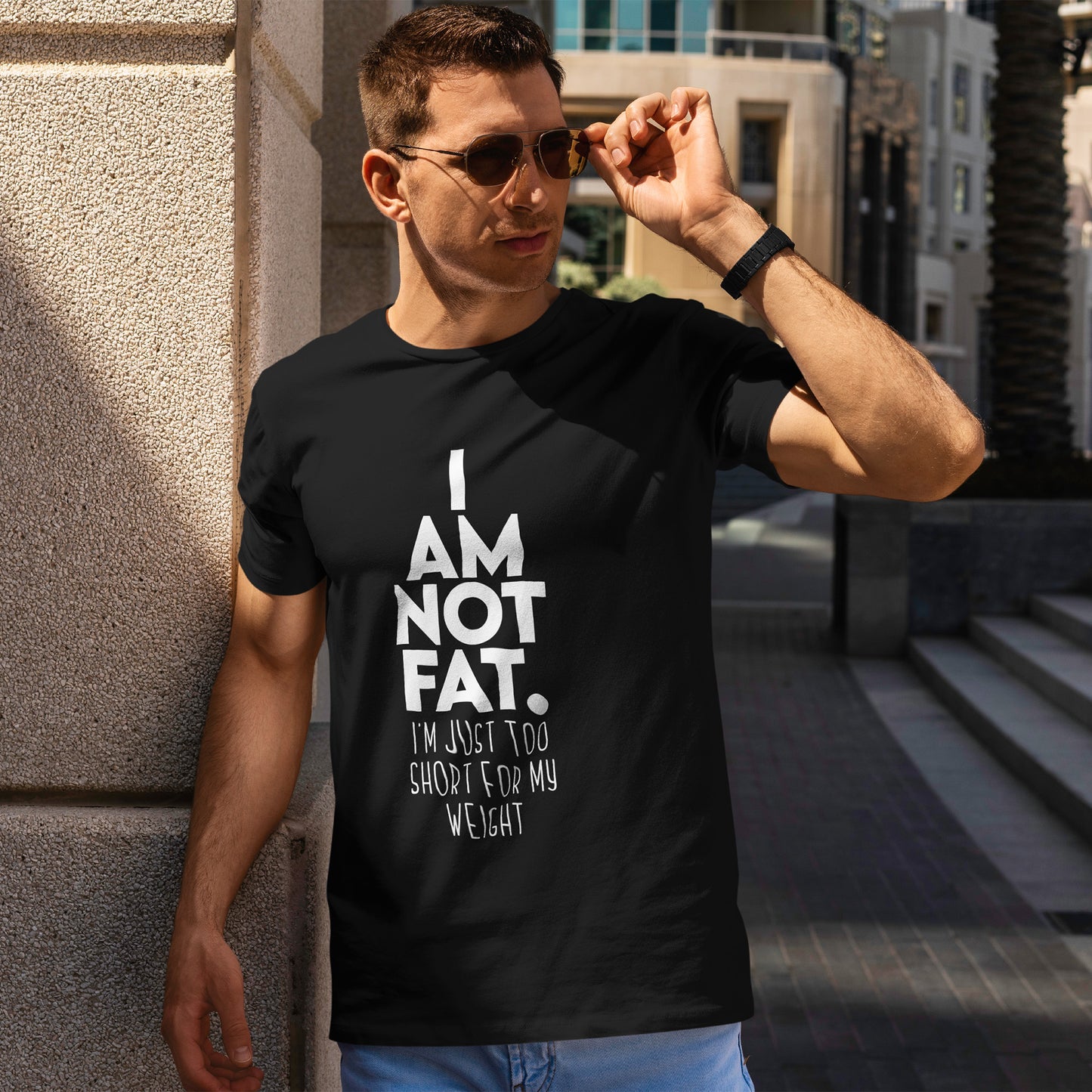 Ich bin nicht dick – Lustiges T-Shirt mit Body-Posit-Spruch