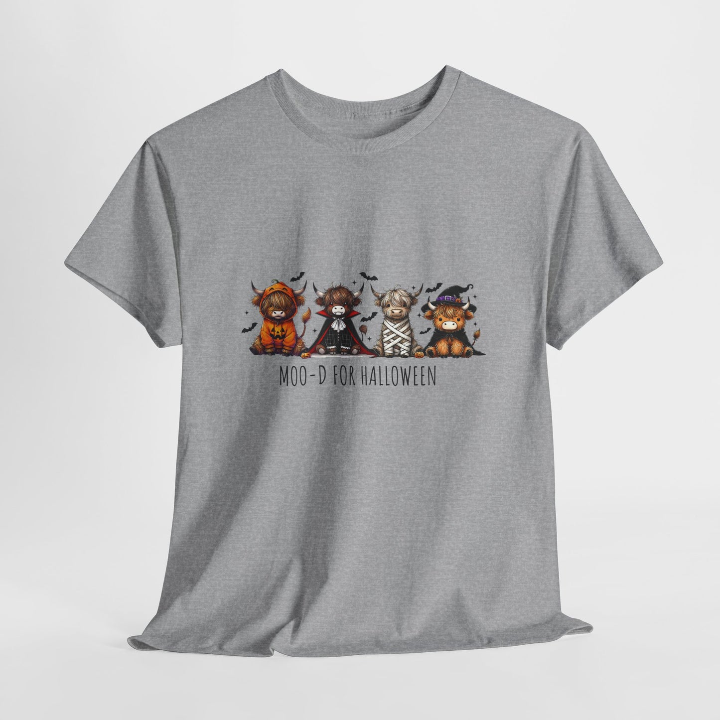 Highland Cow Halloween T-Shirt – Cute Spooky Cows in Costumes