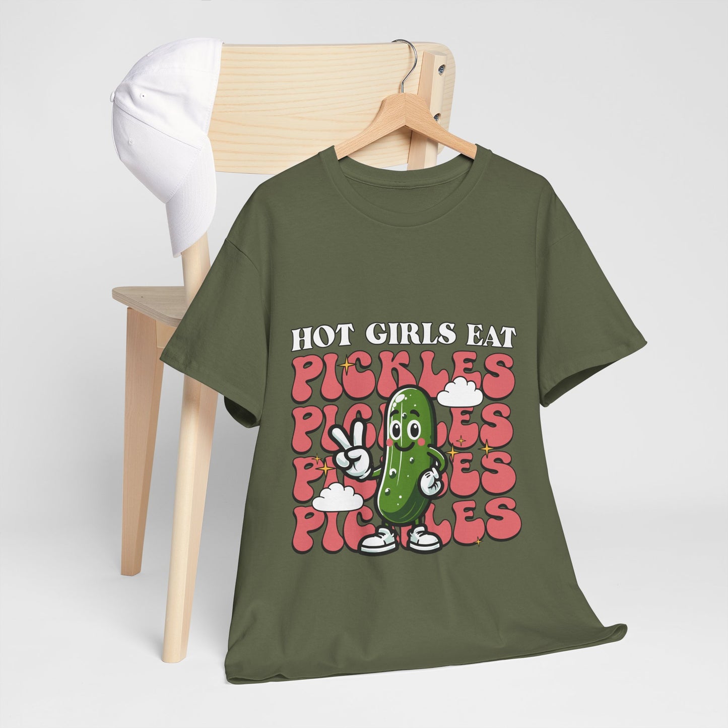 Hot Girls Eat Pickles Shirt - Funny Pickle Lover Gift for Women, Trendy Cartoon Cucumber Tee, Retro Food Humor T-Shirt