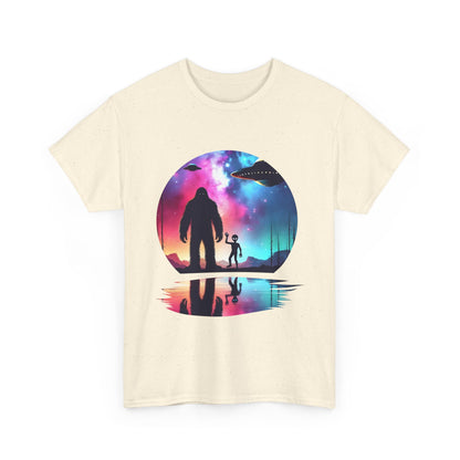 Koszulka z motywem przyjaźni Wielkiej Stopy i Obcych – Retro Vaporwave Galaxy UFO