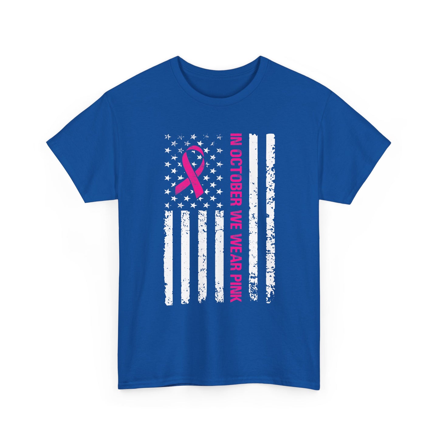 W październiku nosimy różową koszulkę – koszulka z motywem świadomości raka piersi z różową wstążką i flagą USA w stylu grunge, koszulka z wyrazami wsparcia i zbiórką funduszy