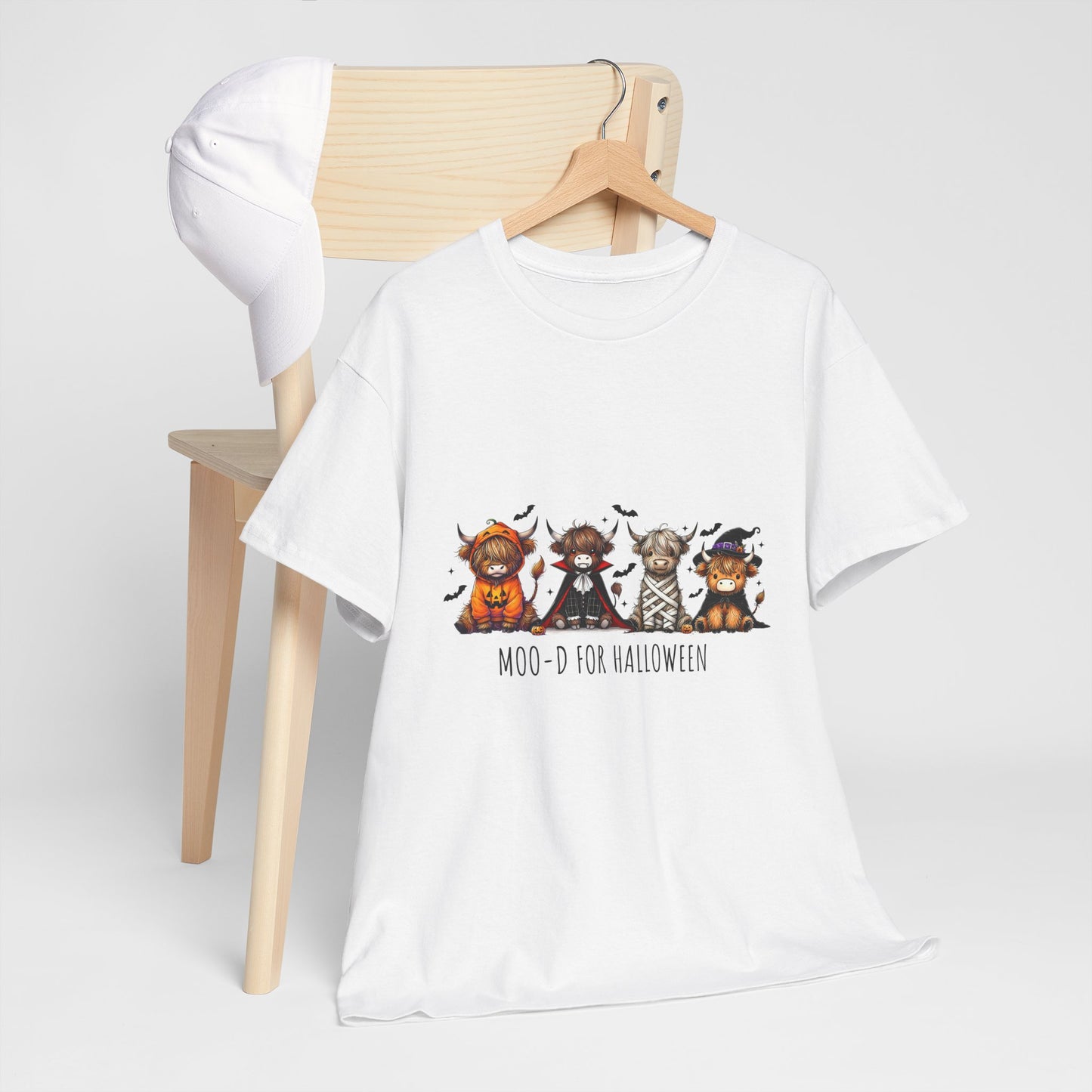 Highland Cow Halloween T-Shirt – Cute Spooky Cows in Costumes
