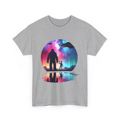 Koszulka z motywem przyjaźni Wielkiej Stopy i Obcych – Retro Vaporwave Galaxy UFO