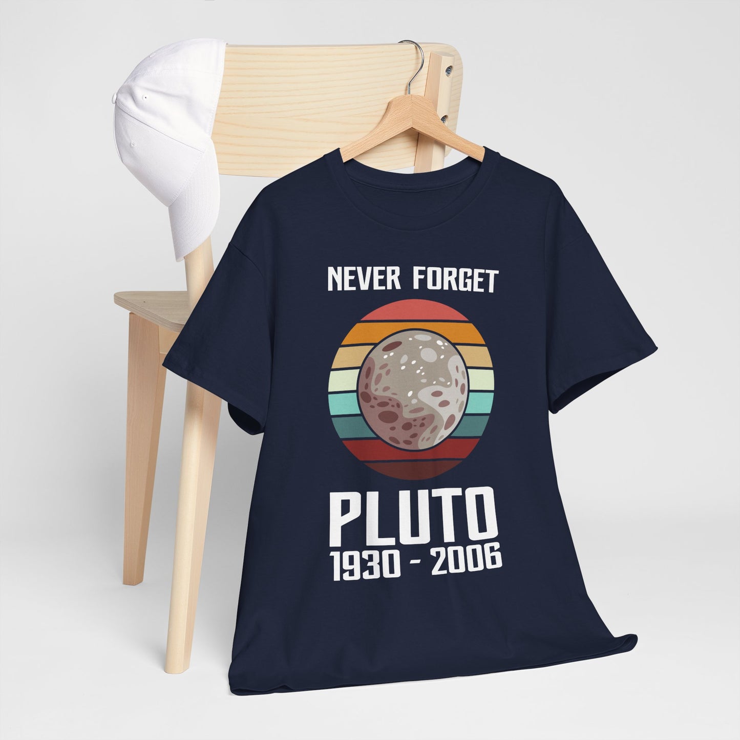 Never Forget Pluto 1930–2006 Retro Planet Graphic Tee