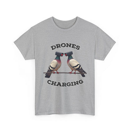 Drohnen laden Shirt - Lustiges Taubenkamera-Meme-T-Shirt