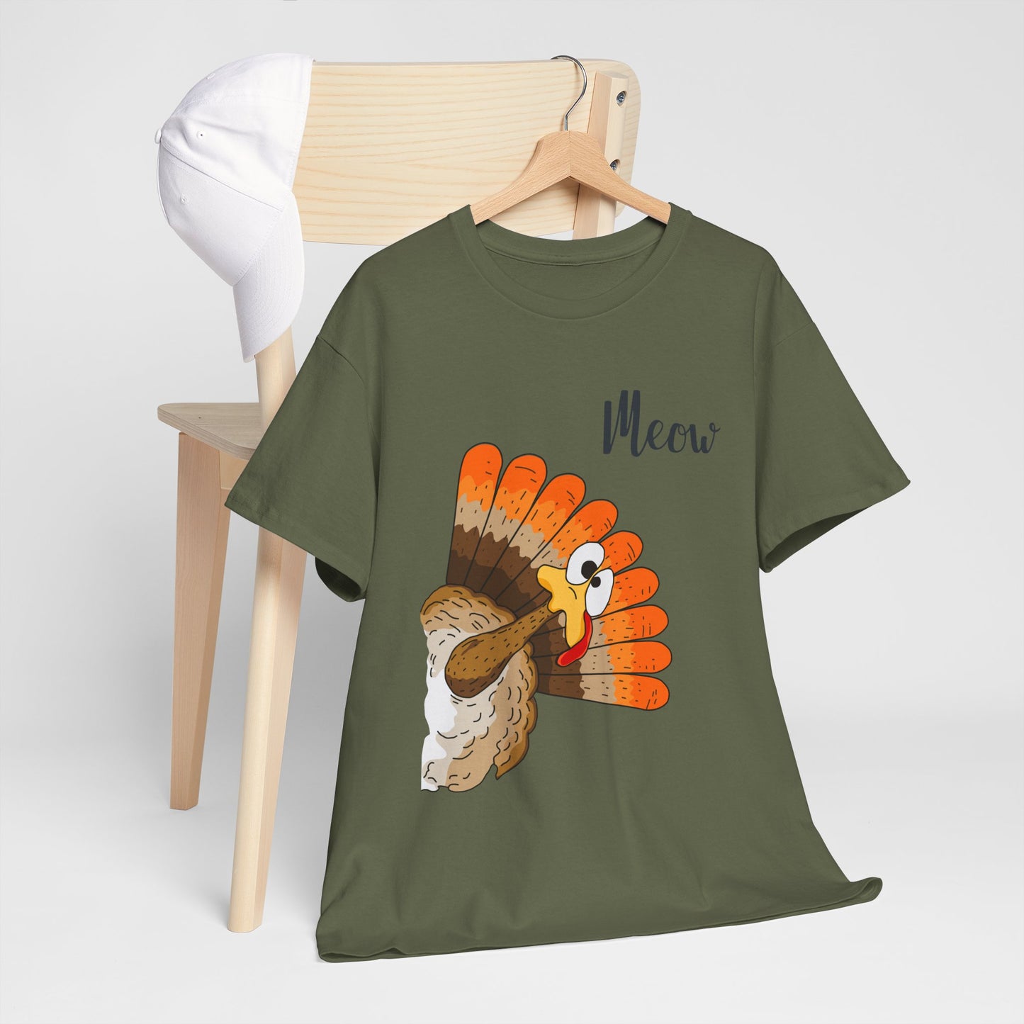 Funny Cat Turkey T-Shirt - Thanksgiving Meow Cat Lover Tee